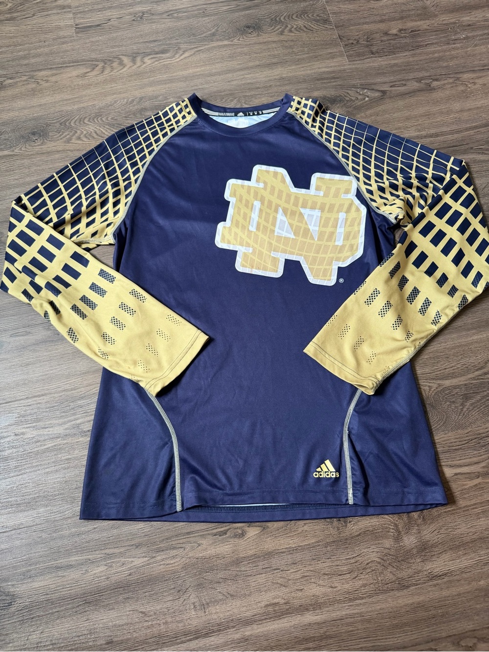 Adidas Climalite Men's M Notre Dame Fighting Irish NCAA Soccer Long Sleeve Shirt